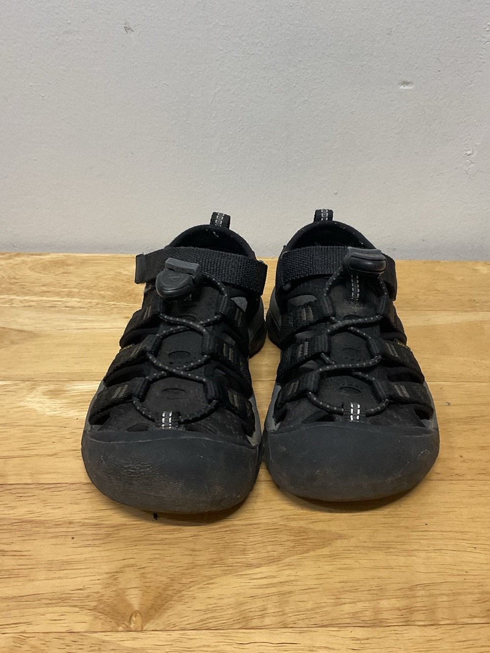 Keen Toddler Newport H2 Waterproof Black Boys Sandals size 11 - Picture 6 of 6